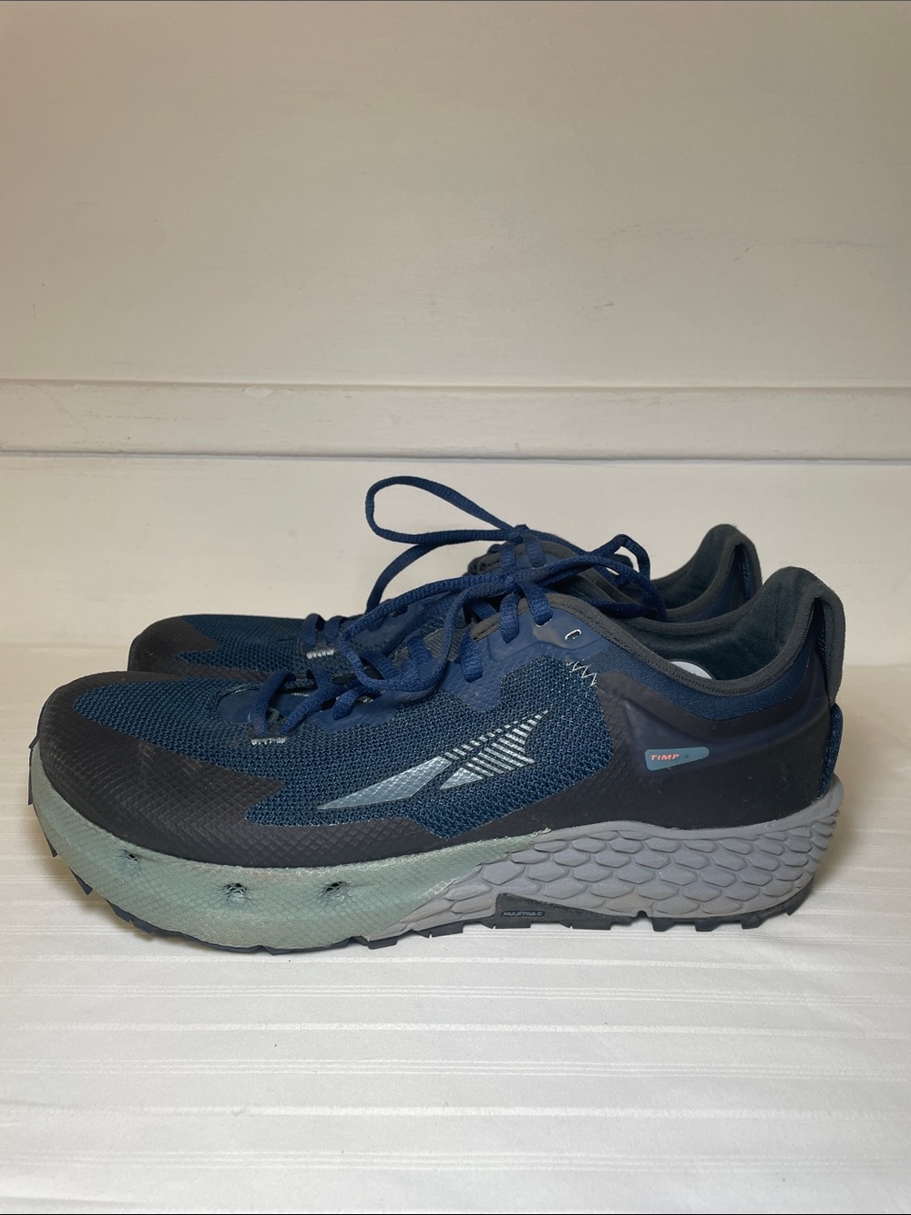Altra Timp 4 trail running shoes hiking sneakers men’s size 10.5